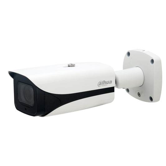 Cámara Dahua IP bullet con inteligencia artificial 5MP 2.7-13.5mm IR50 PoE Alarma 2/1 Audio 1/1 IP67 IK10 Soporta Micro SD